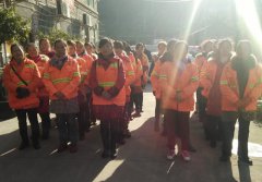 雅安环卫工人们：辛苦了，愿这个冬天温暖一点